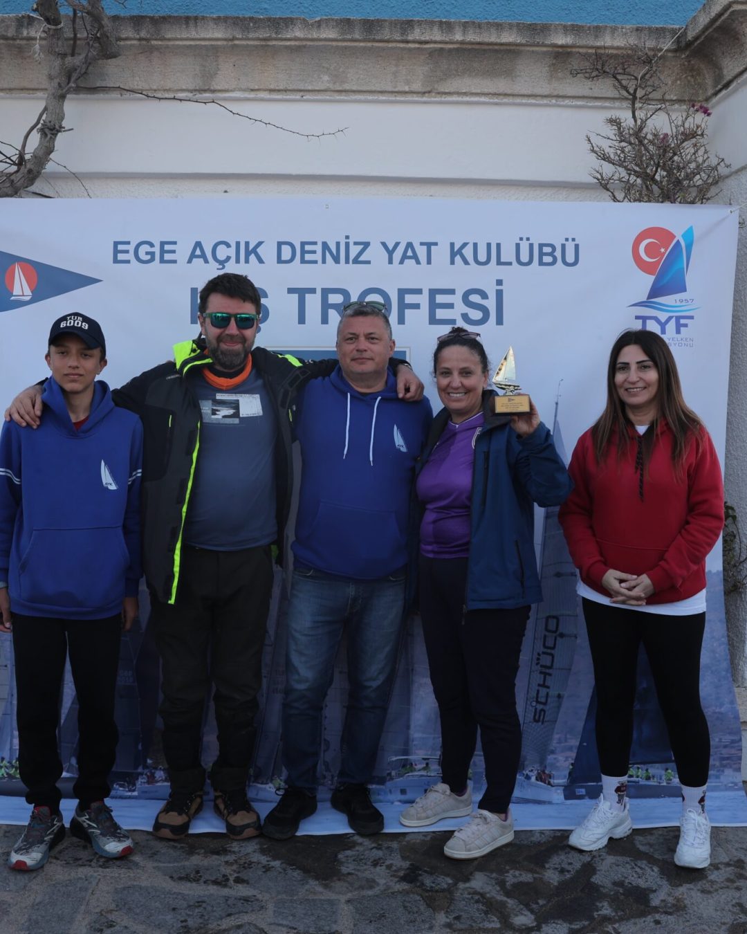 EMRE3147-min